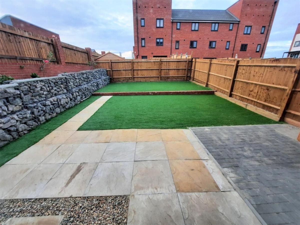 Modern 3 Bedroom Town House Ipswich Luaran gambar