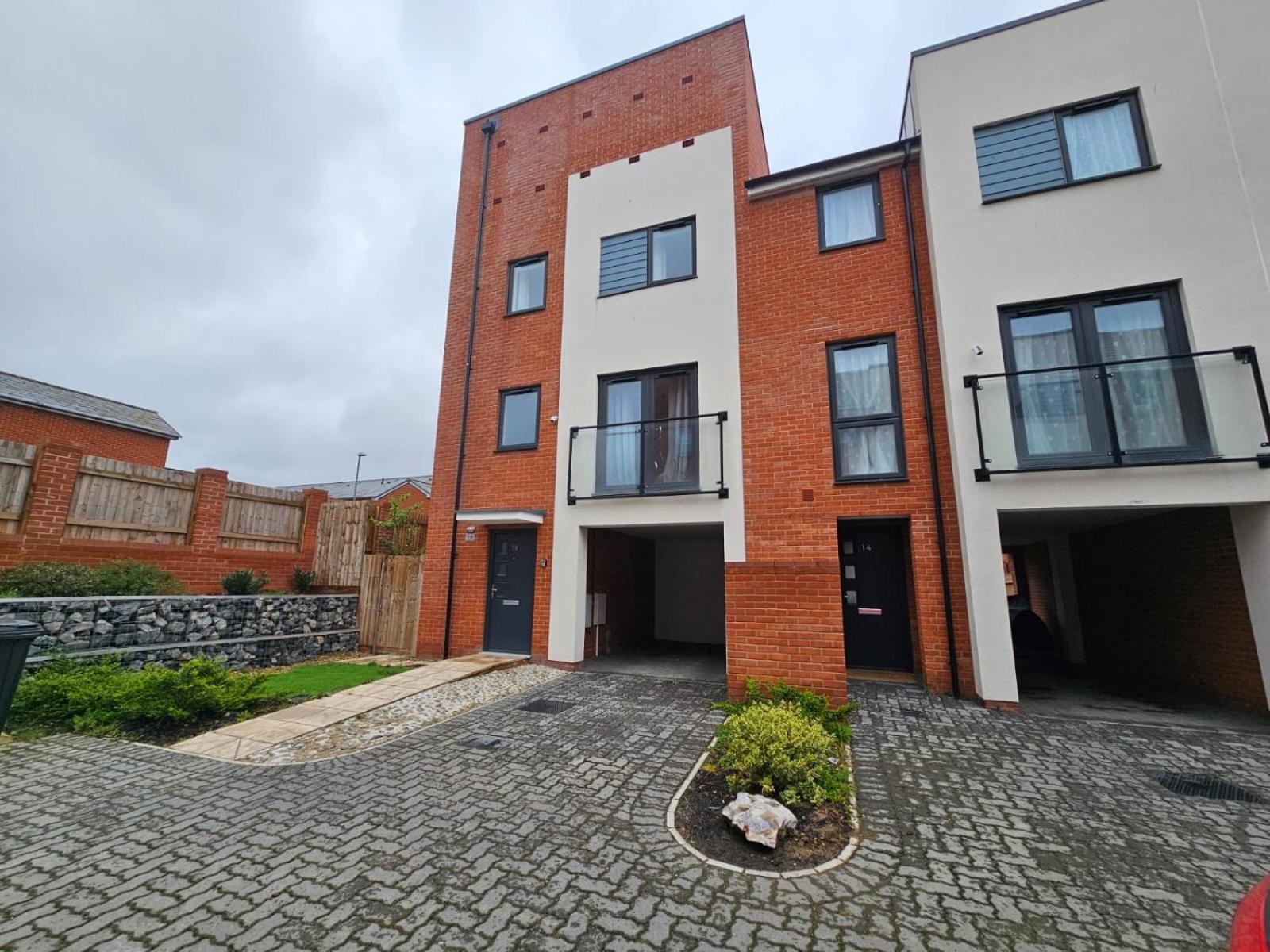 Modern 3 Bedroom Town House Ipswich Luaran gambar